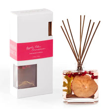 Load image into Gallery viewer, Apple Cider Cinnamon Botanical Reed Diffuser